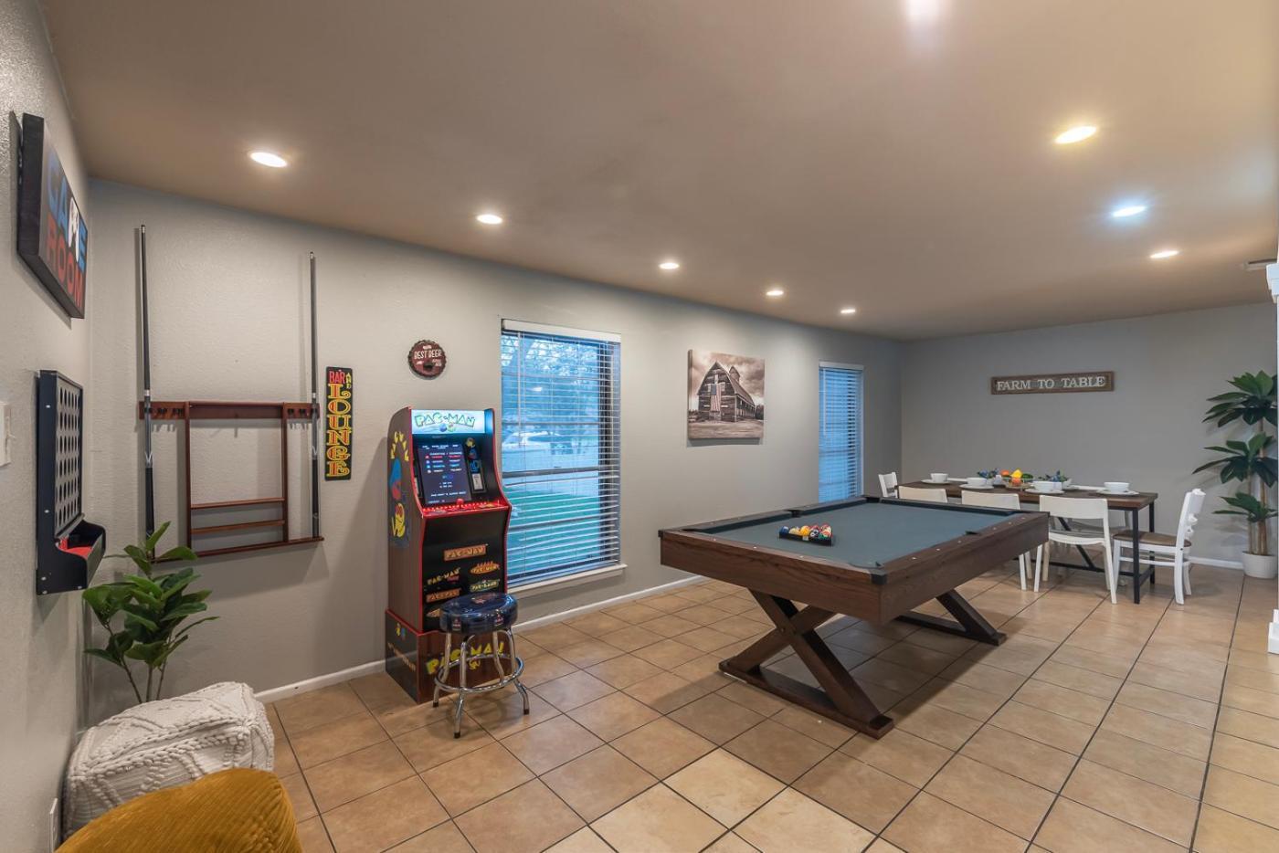 Pool, Gameroom & Minigolf Enchanting Texas Сasa de vacaciones San Antonio